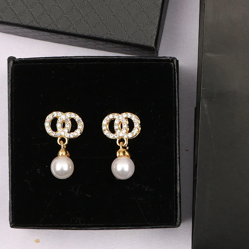 Golden tone Earrings Designer Letter Ear Stud Women Pearl Geometric Earring for Wedding Party Jewerlry Accessories ER0008