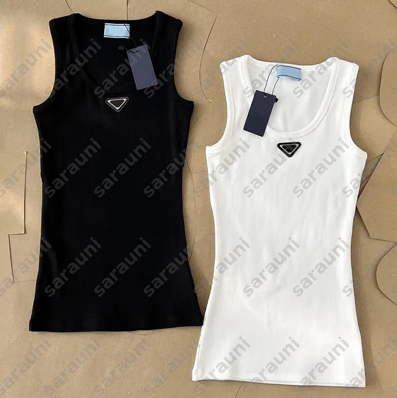 Luxury Womens New Triangle Tank Top Designer Tops T-shirt Casual Sleeveless Vest Top Classic Style Multi Color P Letter Daily Drills Tank Top Women Blank Tshirt