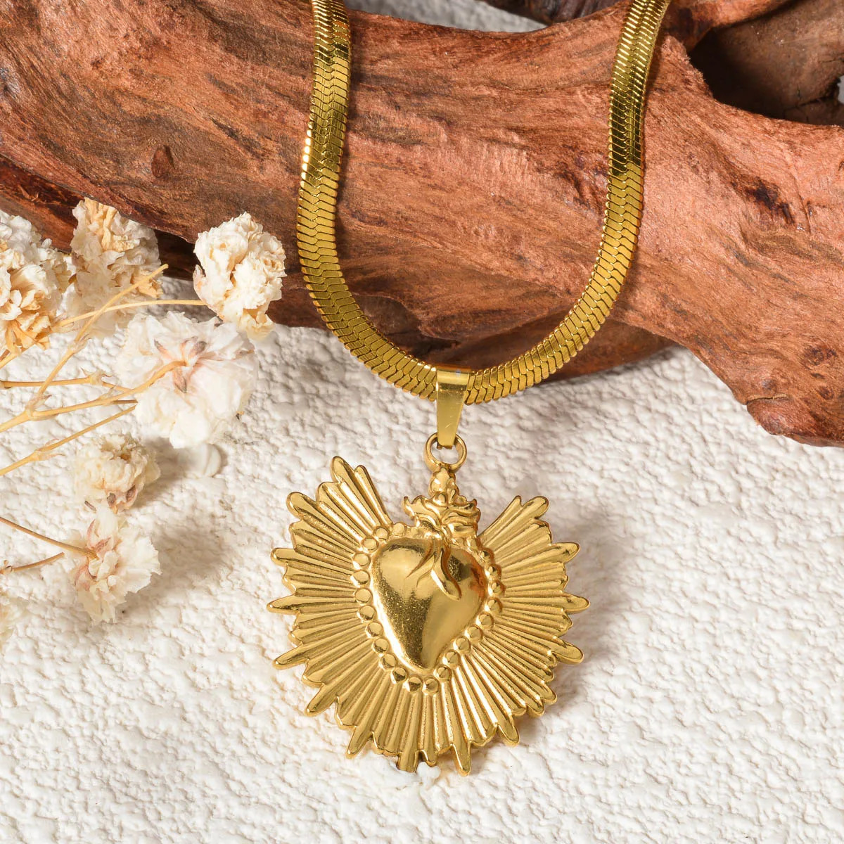 Romantic Heart Around The Fins Pendant Necklaces Woman Trend Vintage Heart Drop Earrings For Women Jewelry Gift For Birthday 250701