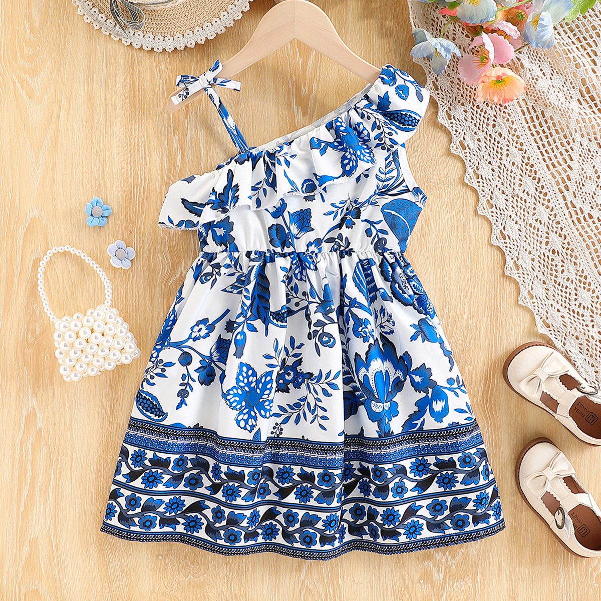 Girls' Fashion Leisure Vacation Ethnic Style Positioning Printed Lotus Leaf Edge Decorative Cloth Rules Single Side Bow Decorative Strap Dress Su