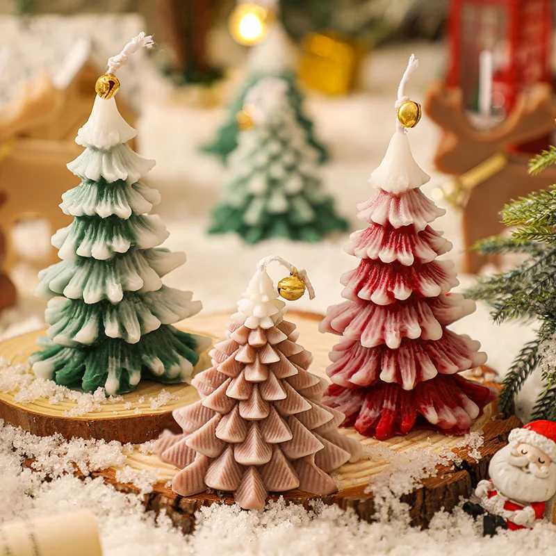 Merry Christmas Candle Cute Xmas Tree Shaped Aromatherapy Scented Candle Desk Ornaments for 2025 New Year Christmas Home Decor W250704