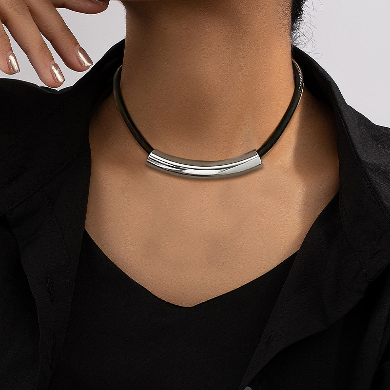 Minimalist Charm Collarbone Chain Necklace Daily Metal Glossy Fashion Personality Trend
