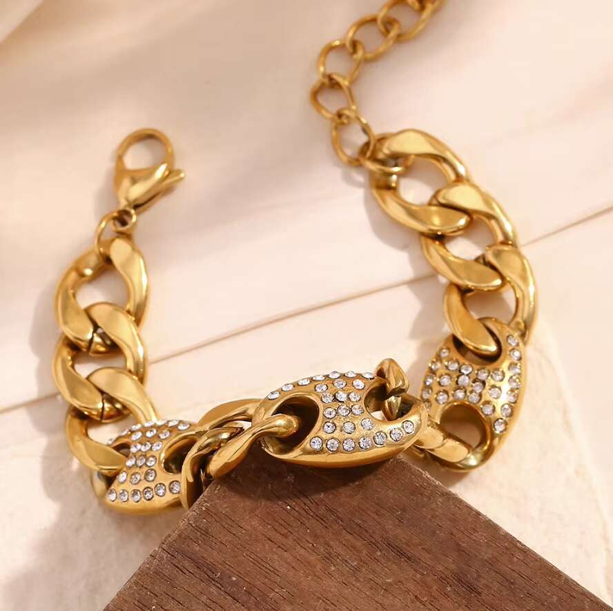 High Quality Cuban Link Unisex Bracelets With Diamond Pig Nose Lucky Charm Stainless Steel 18K Gold Plated Men Women Accessories