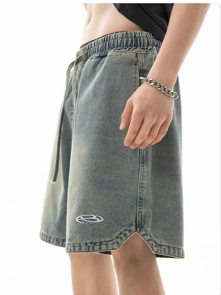 Korean Mens Hem Triangle Split n Denim Shorts Summer Beauty Embroidery Loose Five Pants 250704