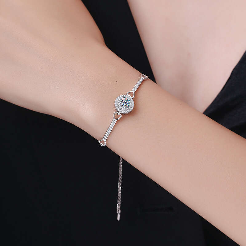 S925terling S925ier for Women with MoiS925S925anite, LuxuriouS925 Round DeS925ign, High-End Feel, 1 caratS925 MoiS925S925anite Bracelet d77