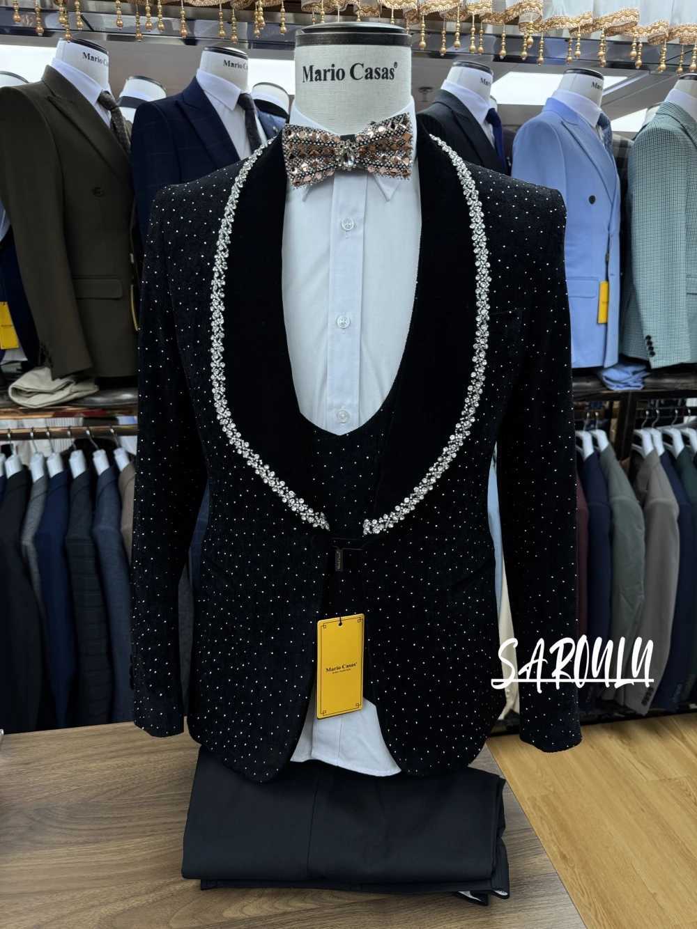 Luxurious Textured Mens Suit Stylish Beaded Party Date Tuxedo Crystals Celebrity Groom Wear Charming Jacket Vest Pants Set X250704