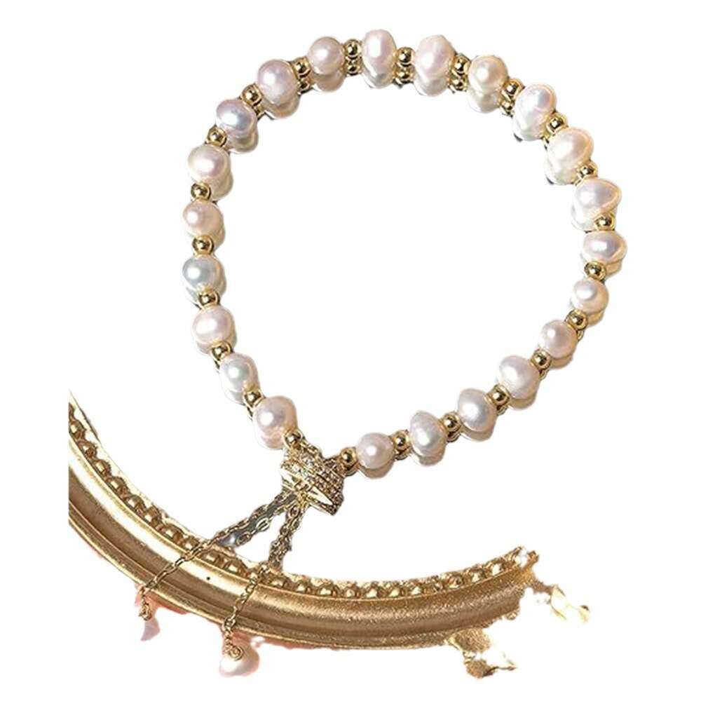 DHCollections Niche Light Pearl Beaded Bracelet Gold-Plated Adjustable Fashion Charm for Women and Girls