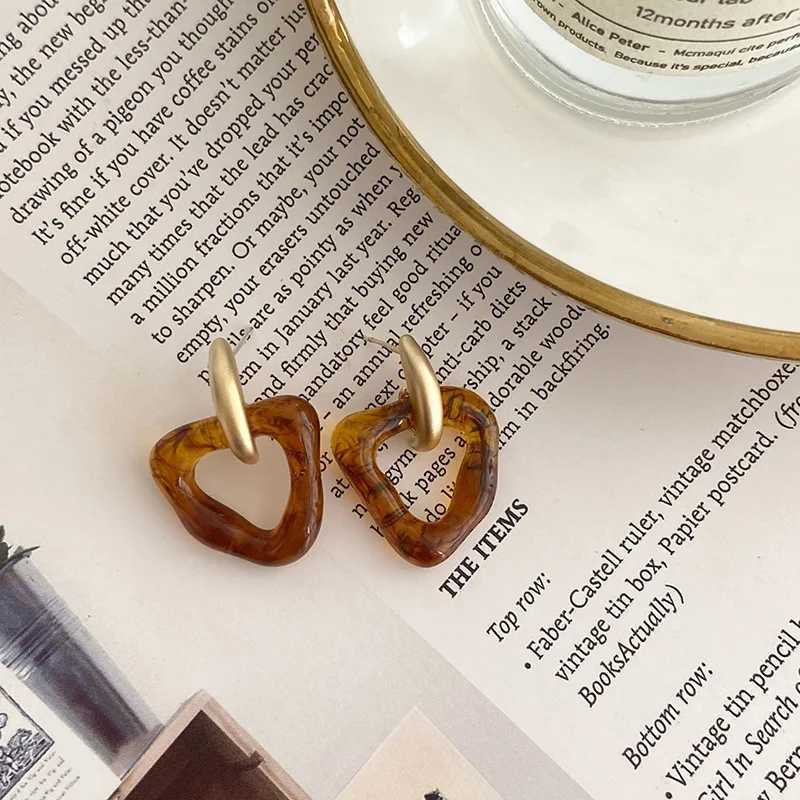 2024 Trendy Vintage Transparent Resin Acrylic Metal Earrings Korean Irregular Geometric Statement Drop Earrings Jewelry Y250704