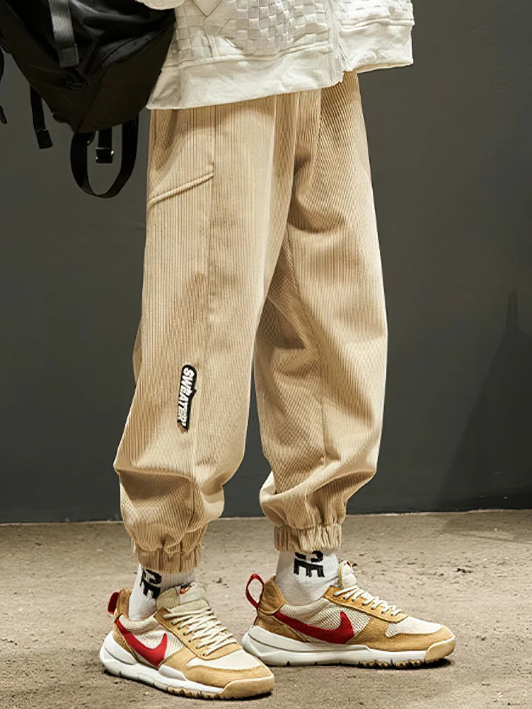 Japanese Corduroy Joggers Pants Men Baggy Casual Long Trousers AnkleLength Sport Sweatpants Y2K Techwear 250704
