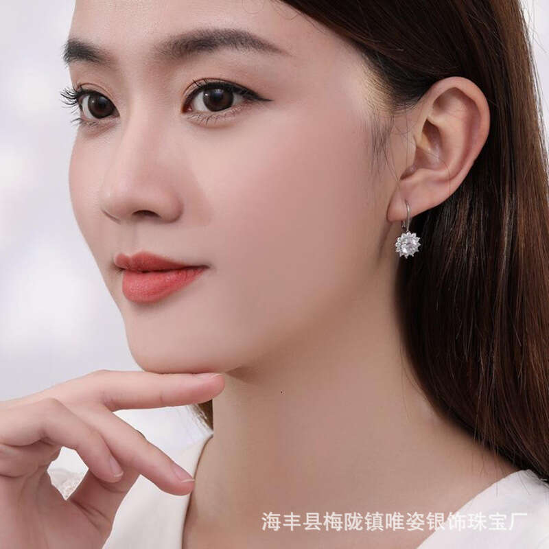S925 Pure S925ier New Ear Hook ClaS925S925ic Elegant S925uower One caratS925 MoiS925S925anite EarringS925 for Women 1fd