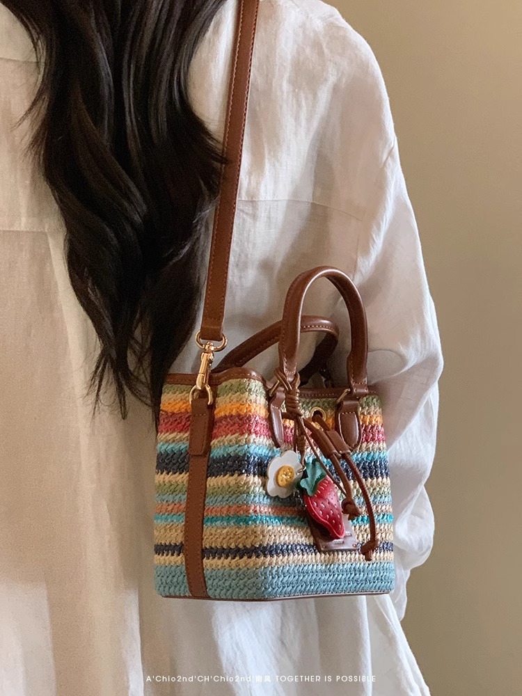 Rainbow colored women's bucket 2025 new woven handbag sweet and versatile spring outing crossbody bag