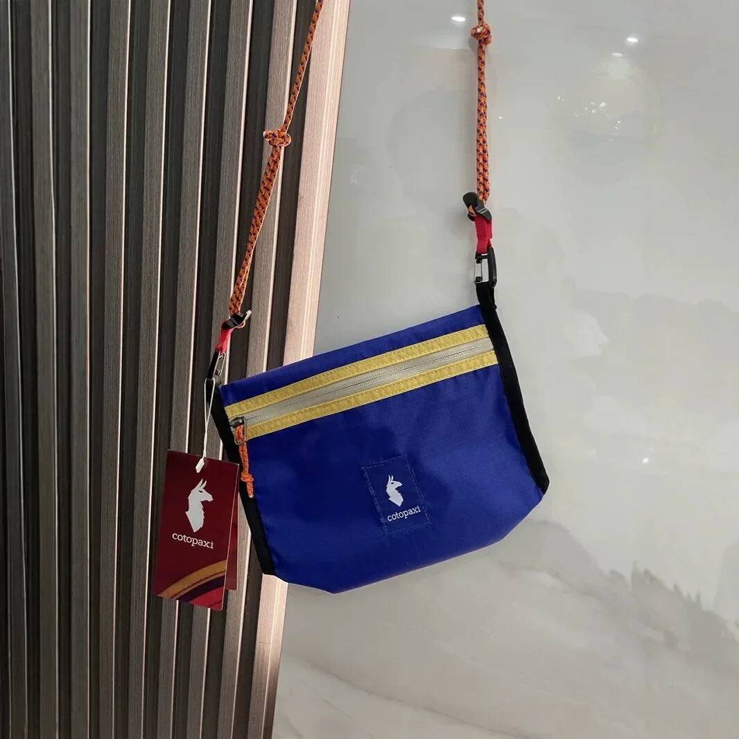 Cotopaxi alpaca Lista2L niche contrasting color umbrella rope outdoor crossbody unisex men's and women's grooming bag high-quality