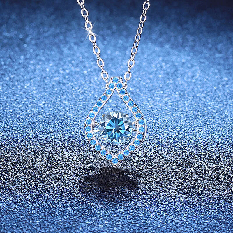 S925 Pure S925ier Dynamic Klein Korean VerS925ion Pendant D Color 1 caratS925 MoiS925S925anite Necklace for Women f12
