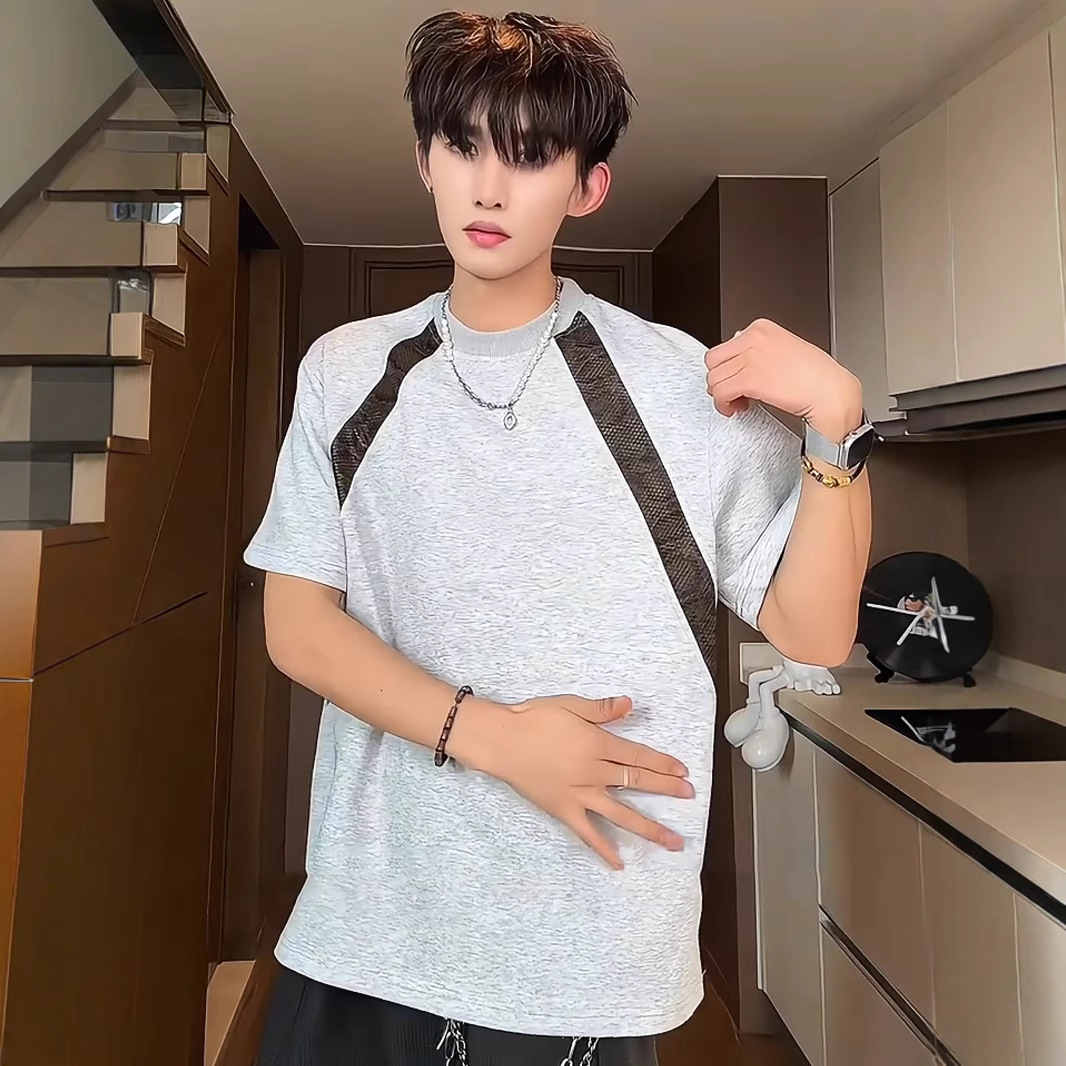 American Style Regular Shoulder Short Sleeve Men's 2025 Summer New Trendy Brand Patchwork Designer Short Sleeves Design T-shirt Boxy Half Sleeve