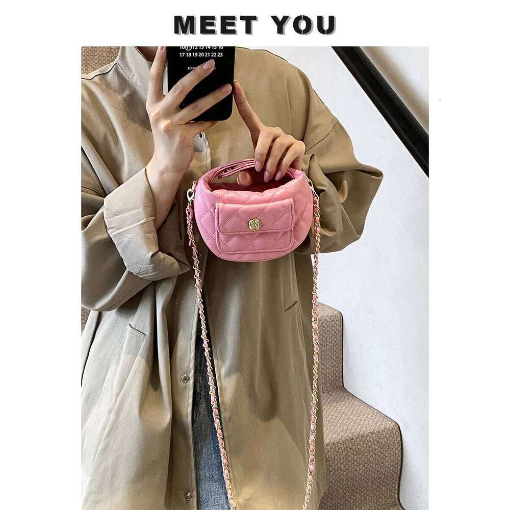 Designer Mini Chain Women's New Korean Version Of The Wild Light Niche High-End Messenger Small Bag