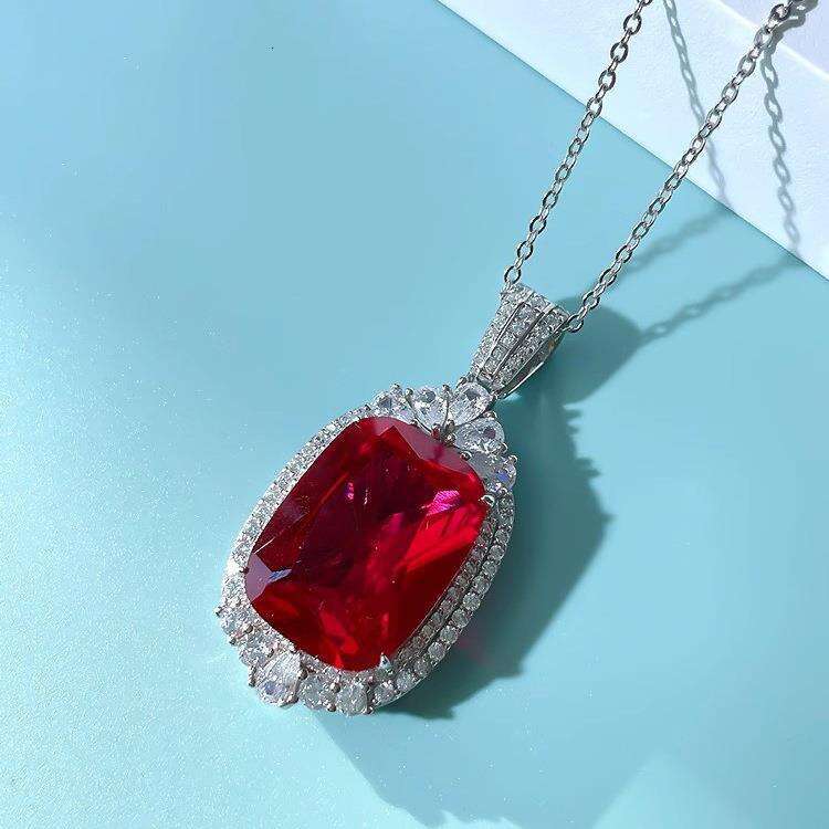 Heavy Craft High-end Artificial Red Pendant Large Necklace Elegant Exaggerated Royal Blue Gemstone Jewelry for Women 094