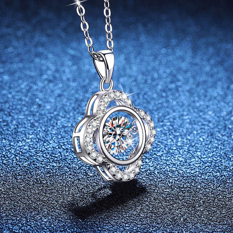 S925 Pure S925ier Women with Pendant, Dynamic Four-Leaf Clover Pendant for Women, 1 caratS925 MoiS925S925anite Necklace 557