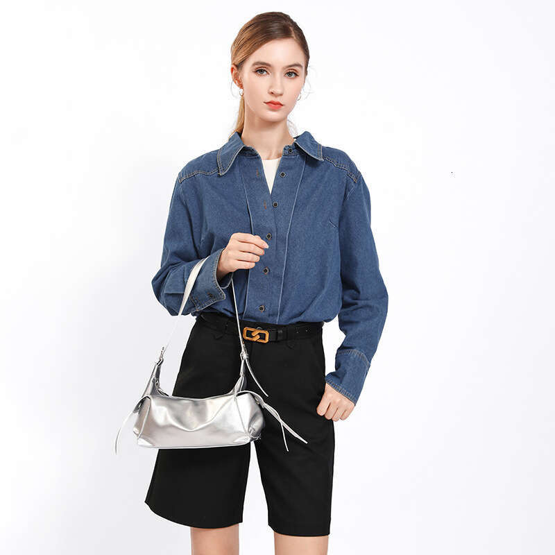 High-Quality Red Soft Leather Commuter Shoulder for Women 2025 New Fashionable Hot Girl Style Motorcycle Underarm Bag
