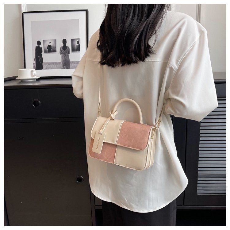 Designer Fashion Women's Handbag New Niche Texture Small Square Bag 2025 Simple Casual Crossbody Bag Free Shipping Women's Shoulder Bag