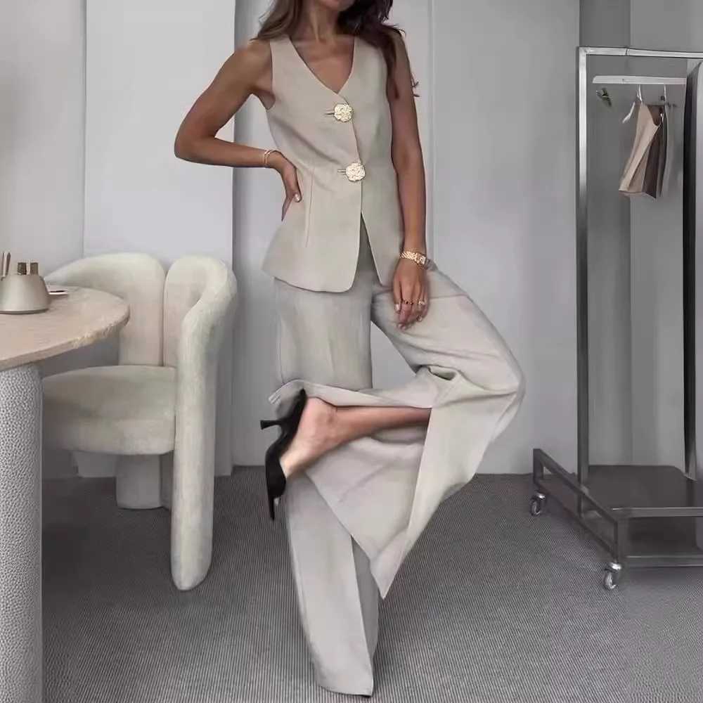 Elegant Office Lady 2 Piece Set Summer Simple V Neck Slveless Single Breasted Button Vest Top Loose Wide Legs Pants Suit X250704