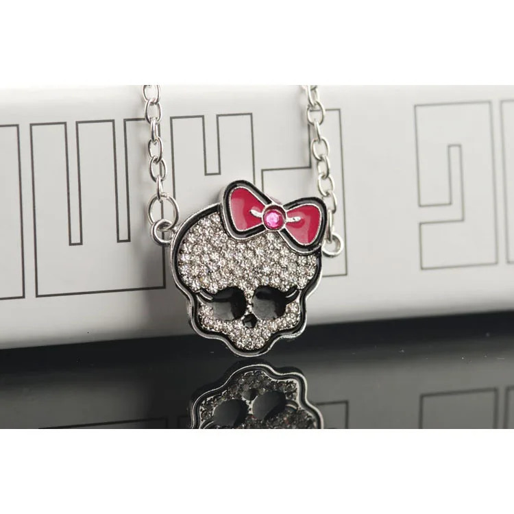 Halloween Skeleton Necklace Fashion Punk Gothic Cute Pink Bow-Knot Skeleton Pendant Necklace Jewelry Christmas Gifts 250701