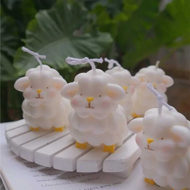 ute Sheep Modeling Aromatherapy Candle Creative Wedding Companion Gift Cute Gift Room Decoration Home Accessories W250704