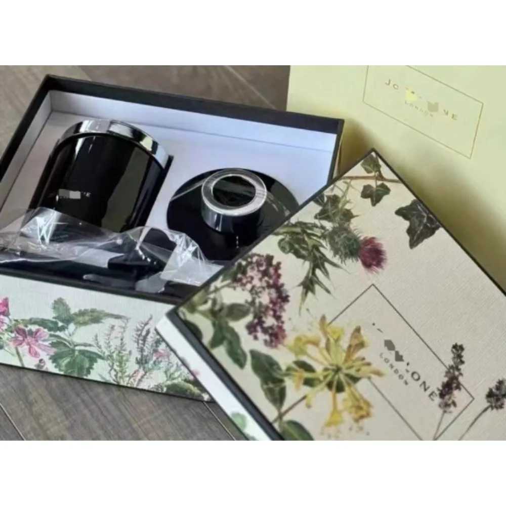 Aromatherapy Candles Velvet Roses and Ebony 2025 Gift Box a Rare Room Companion Gift W250704