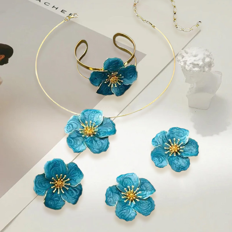 INS Style Metal 3D Elegant Five-Leaf Flower Jewelry Set 5 Pieces