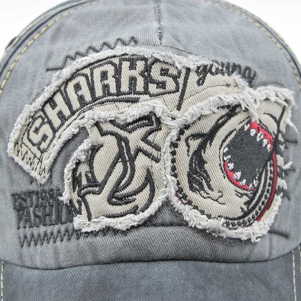 Retro Shark Embroidered Baseball Caps Bone Solid Cartoon Men Wen Cotton Stretch Hip Hop Streetwear Sun Hats X250704