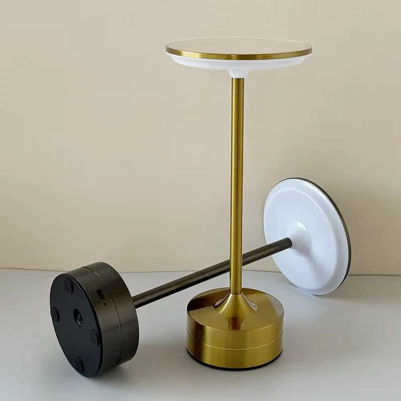 LED Table Lamp USB Rechargeable Desk Lamp Touch Controlled Dimmable Indoor Night Light for Home Decoration in the Bedroom XJ250703