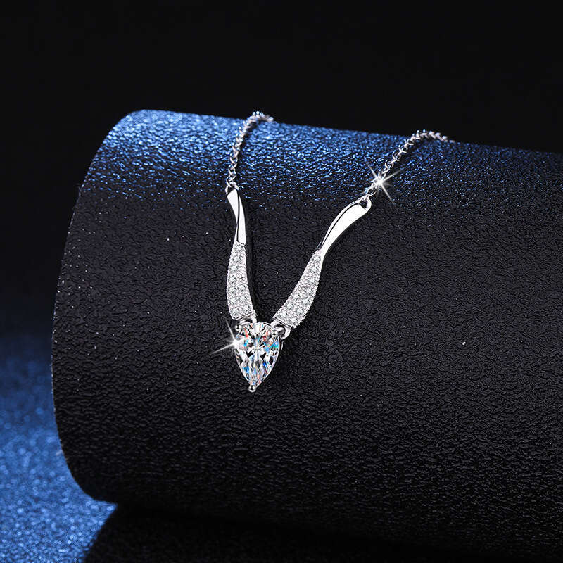 S925 Pure S925ier for Women S925imple MobiuS925 D Color 80 PointS925 Water Drop Pendant MoiS925S925anite Necklace 5d3