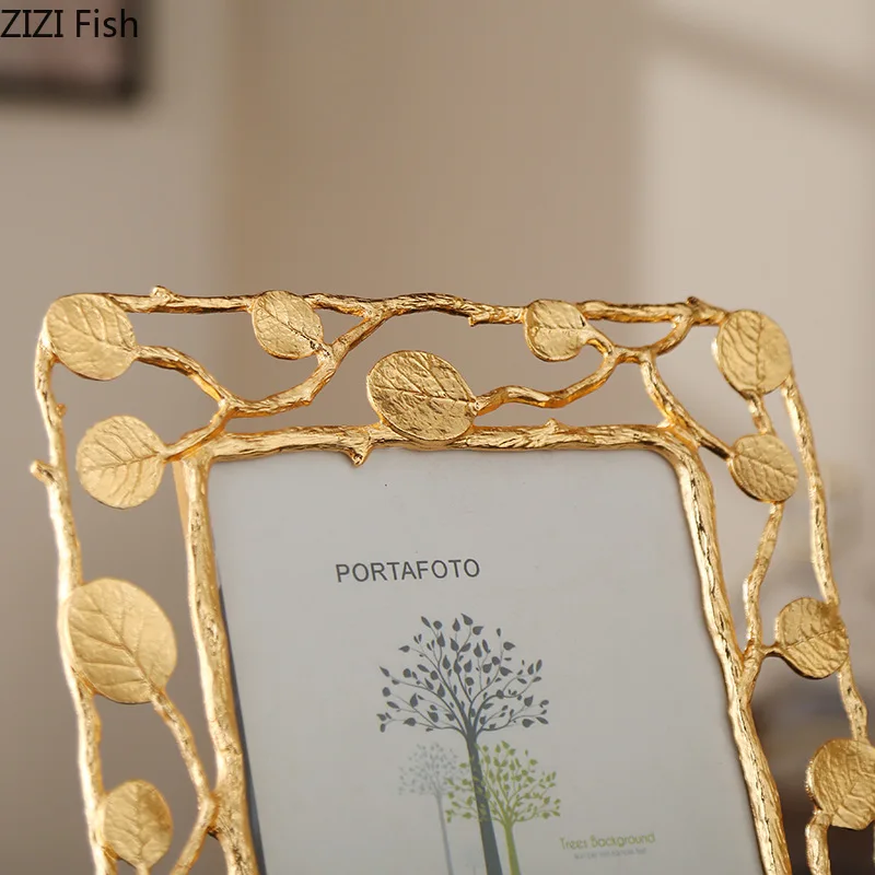 Gold Leaf Framed Decorative Picture Desk Decoration Family Portrait Frame Alloy Photo Frames Nordic Home Decor H260306