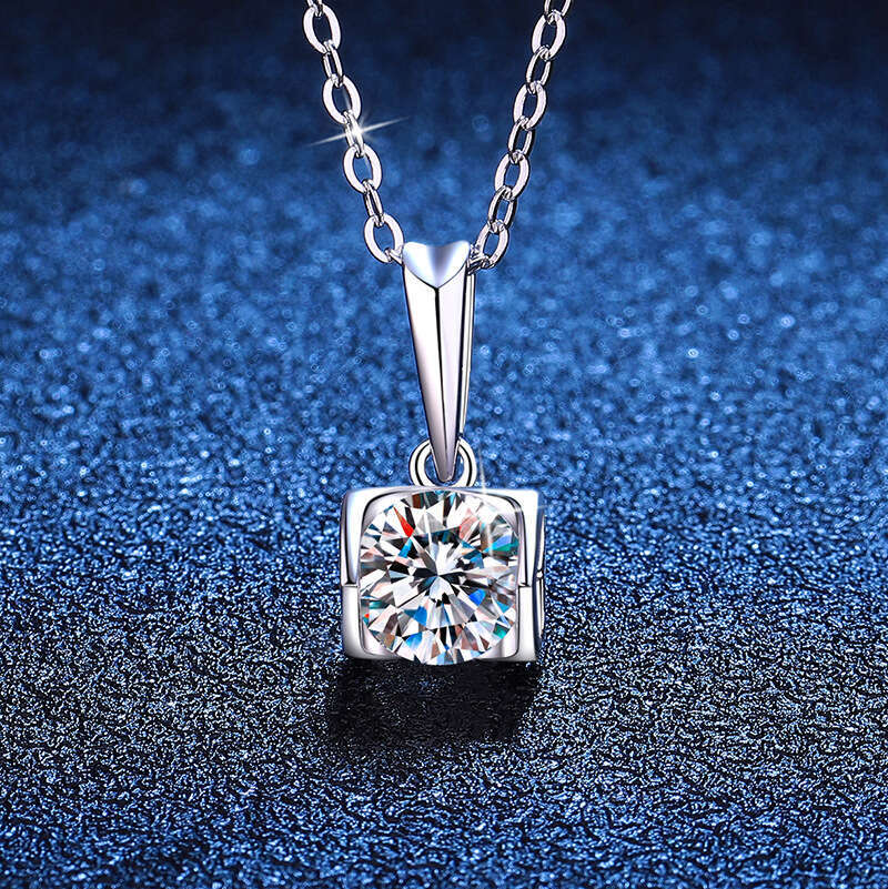 Pendant for Women, 1 caratS925 D Color MoiS925S925anite Angel KiS925S925, S925terling S925ier Necklace, Valentine'S925 Day b80