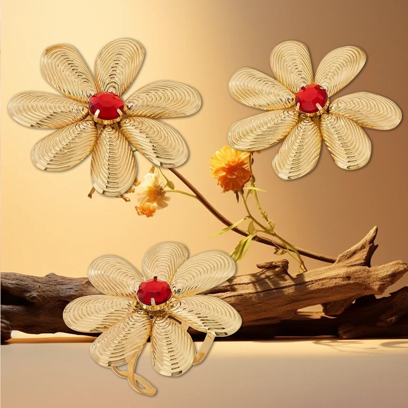 Fashion Exaggerated Flower Bracelet and Ring Set Elegant Versatile Unique Niche