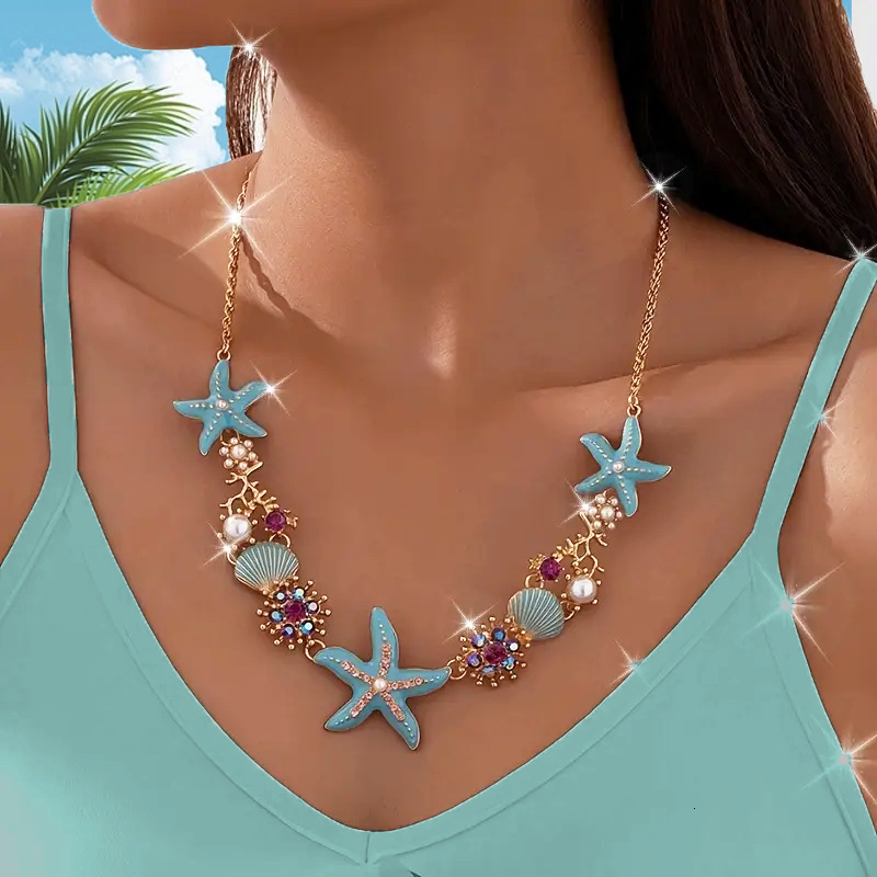 High-End Beach Vacation Style Necklace Light Niche Design Starfish Shell Collarbone Chain Choker for Women