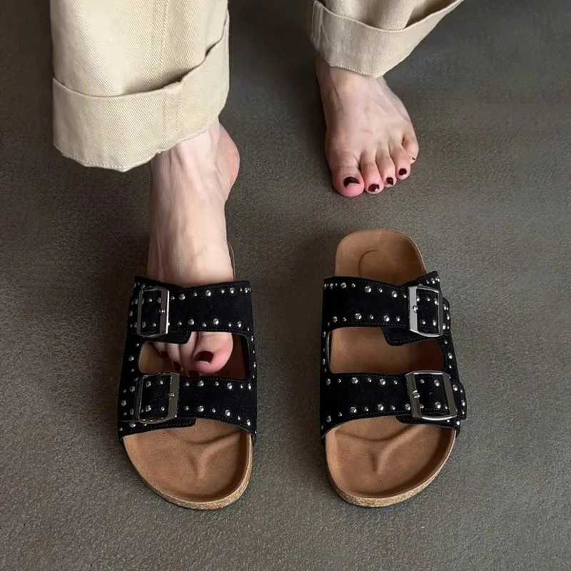 Retro Platform Slippers for Womens Outdoor Wear Summer New Round Toe Open Toe Studded One-Strap Buckle Flat Shoes W250704