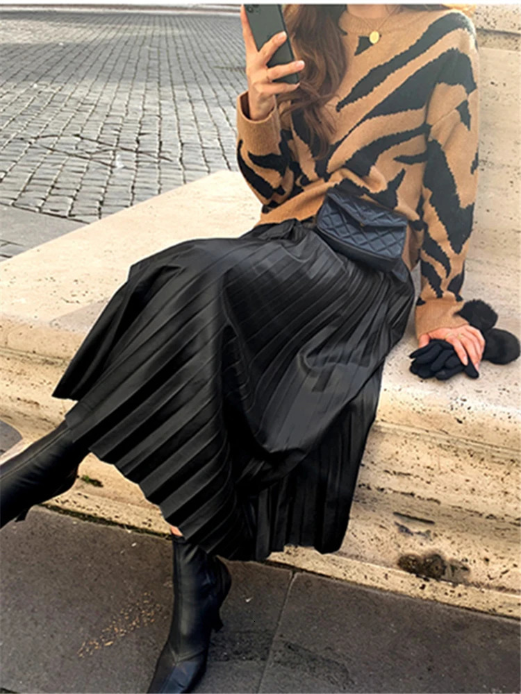 Black PU-leather Pleated Skirt Women High Waist Fashionable All-match A-Line mi-long Skirt Female 250703