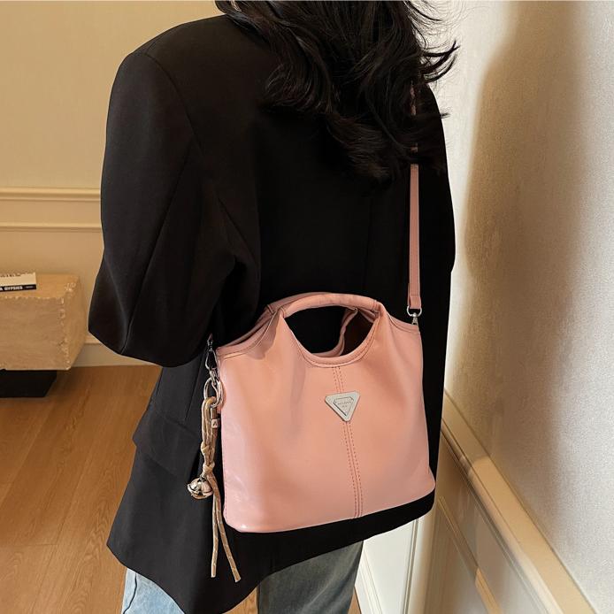 free shipping designers bags for womens ladies New Fashionable and Versatile Diamond Grid Handheld Cross Shoulder Crescent Bag