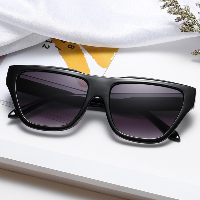 New Fashion Top Classic Polarized Sunglasses for Women Trendy Classic Retro Designer Sunglasses Men Vintage Fashion UV400 Protection Eyewear with BOX