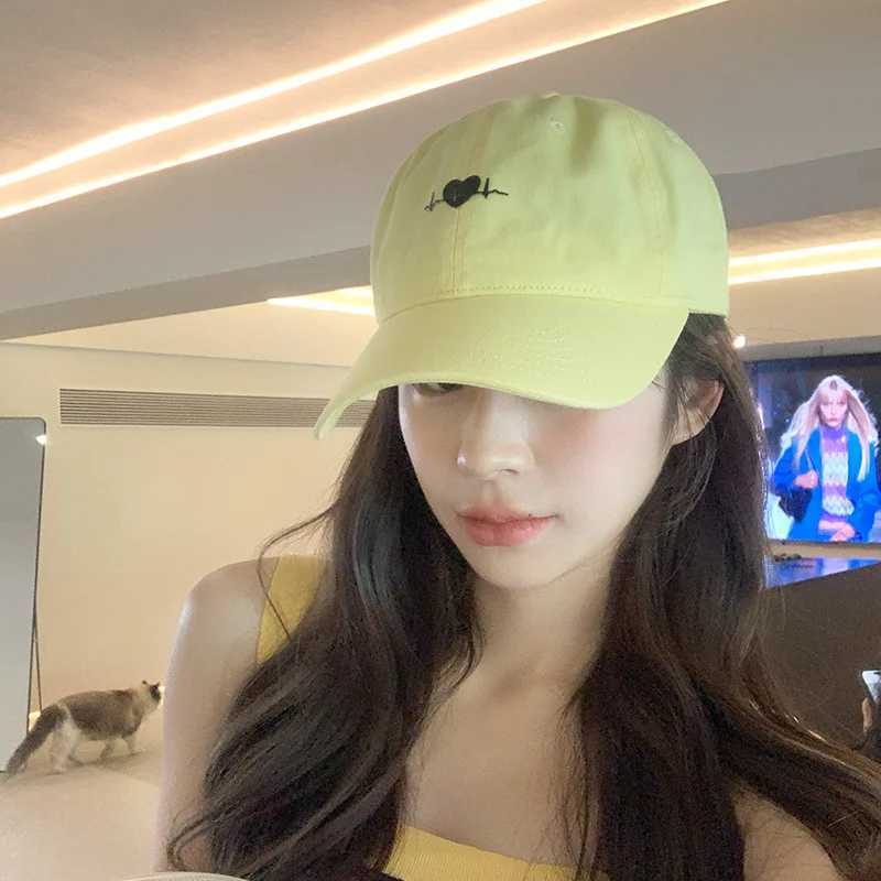 Summer Embroidery Duck Tongue Cap Sun Shading Baseball Cap Wen Men Casual Hundred Sunscreen Hat Lovely Soft X250704