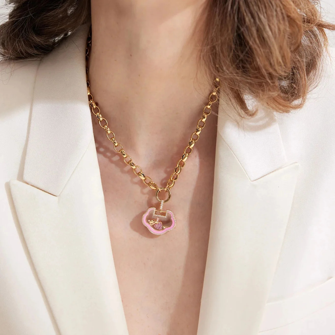 2025 Fashion ins style small pendant glass box female zircon full diamond clavicle chain gift 250701