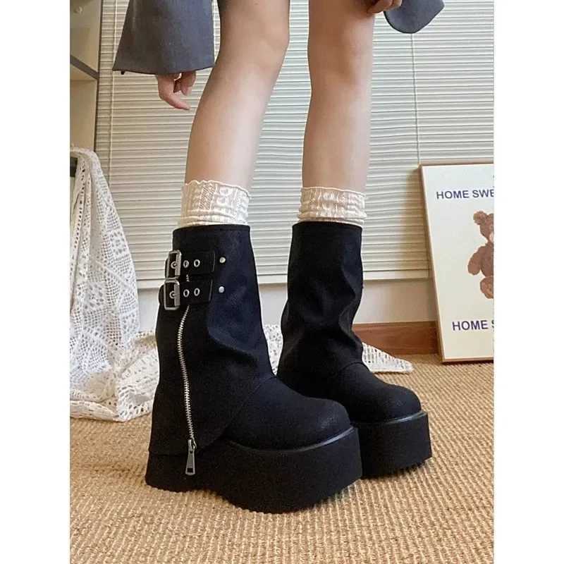 Tassel Boots for Women Gothic Trend Women Boots Chelsea Mid Heels Motorcycle Boots Women Fashion Knee High Botas Z250704