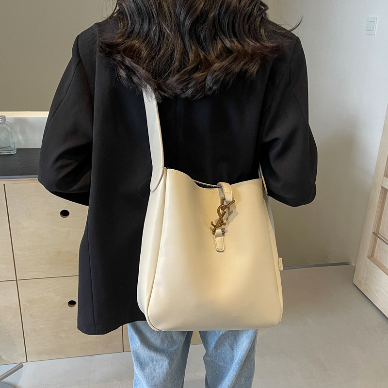 Designer Bags Luxury Bag Trendy Bags Bucket Bag Women 2025new Spring Summer High-end Commuter Shoulder Bag Large Capacity Crossbody Bag