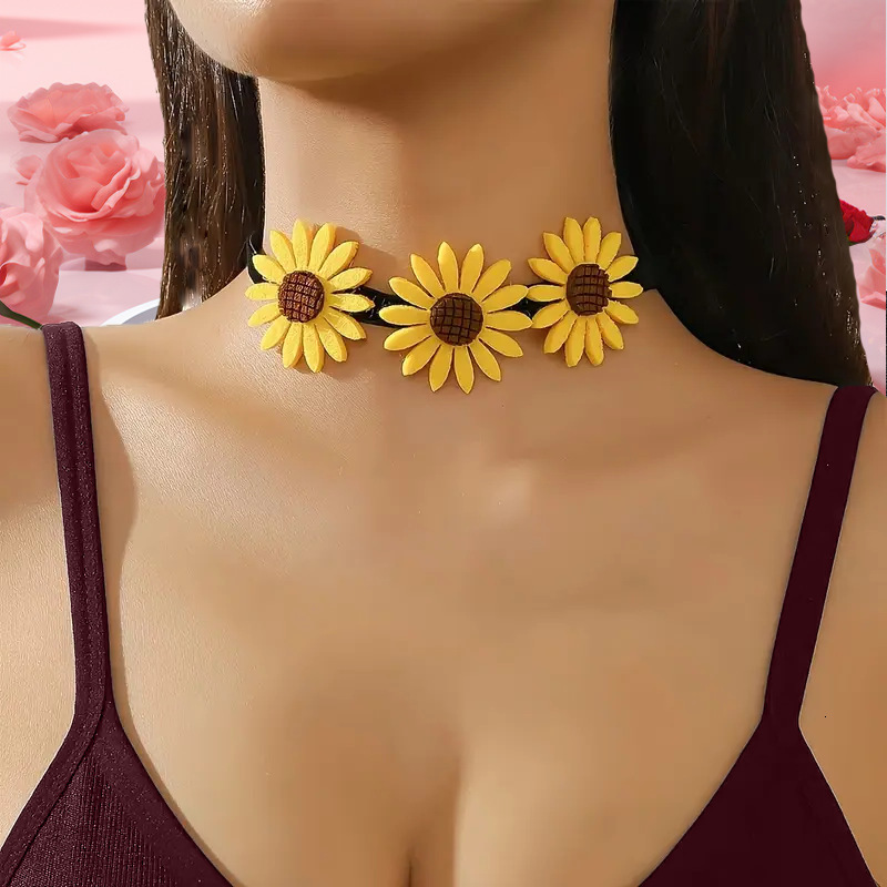 Trend Suower Neck Collar Choker Charm Fresh Fashion Korean and Japanese Style Spring Summer Season