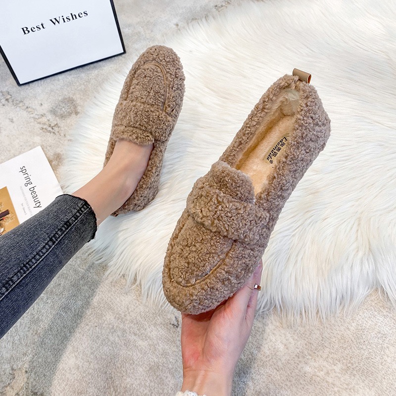 Hairy for women to wear outside in winter, warm and thick with veet, one foot kick kick, bean shoes, fairy lamb sole, large size cotton shoes