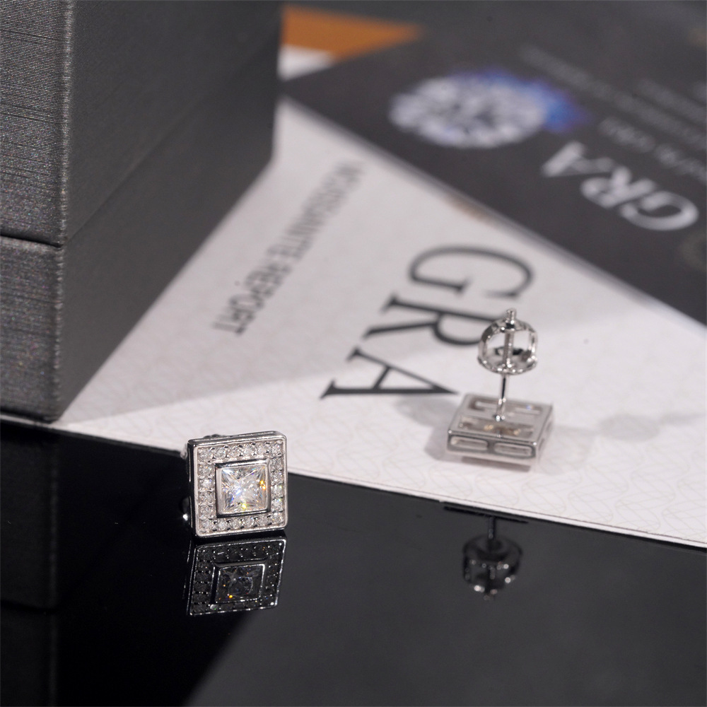 New Arrivals Top Quality Square Princess Cut Stud Earring 925 Sterling Silver Moissanite Diamond Earrings