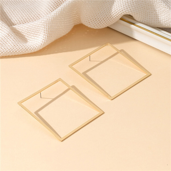 1 Pair Square Hollow Earrings Simple Elegant Line Alloy Material Exaggerated Fashionable Daily