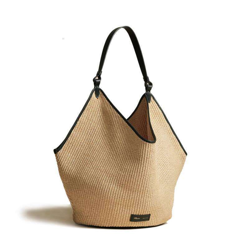 2025 New Summer Large Capacity Beach Vacation Casual Straw Niche Woven Shoulder Tote Bag