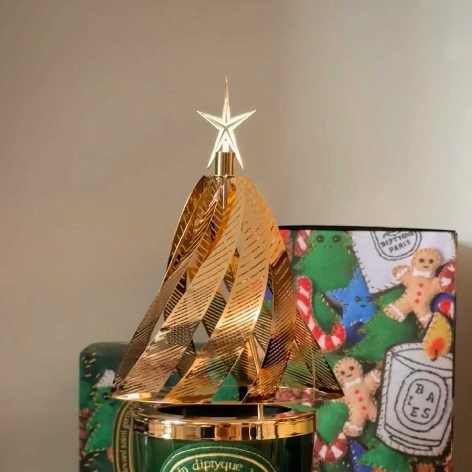 2025 Christmas Tree Candlestick Golden Luxury Carousel Scented Candle Running Horse Lantern Home Decoration Valentines Day Gift W250704