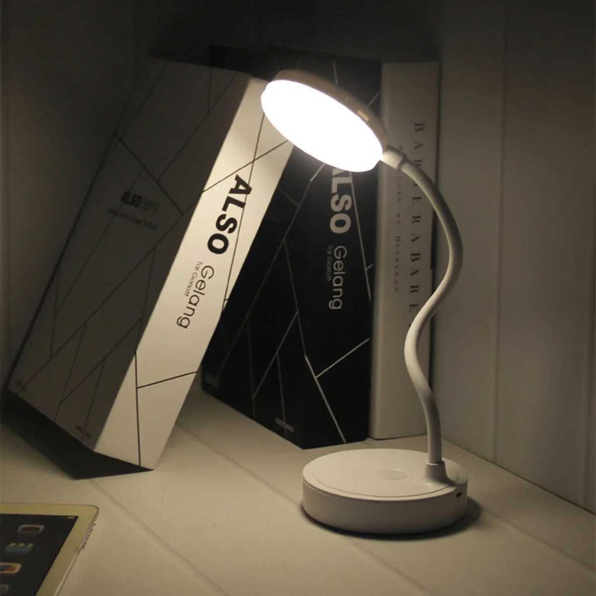 Portable LED Desk Lamp USB Plug-in Table Light Supports 3 Colors Stepless Dimming Eye Protection Bedroom Bedside Lamp XJ250703
